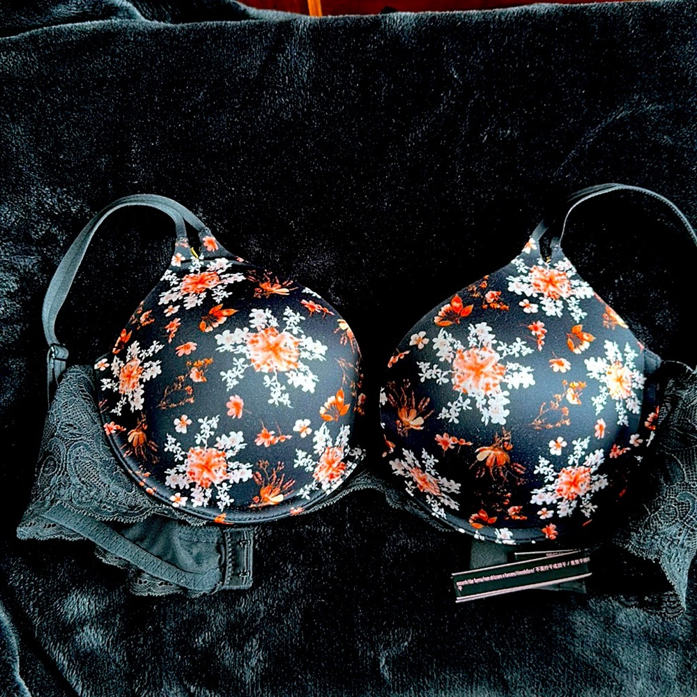 Beautiful Very Sexy push-up padded bra 🦋